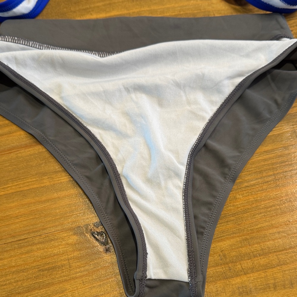 classic gray & royal blue sleek women’s 2 piece scoop neck bikini set - NWOT - Picture 6 of 7